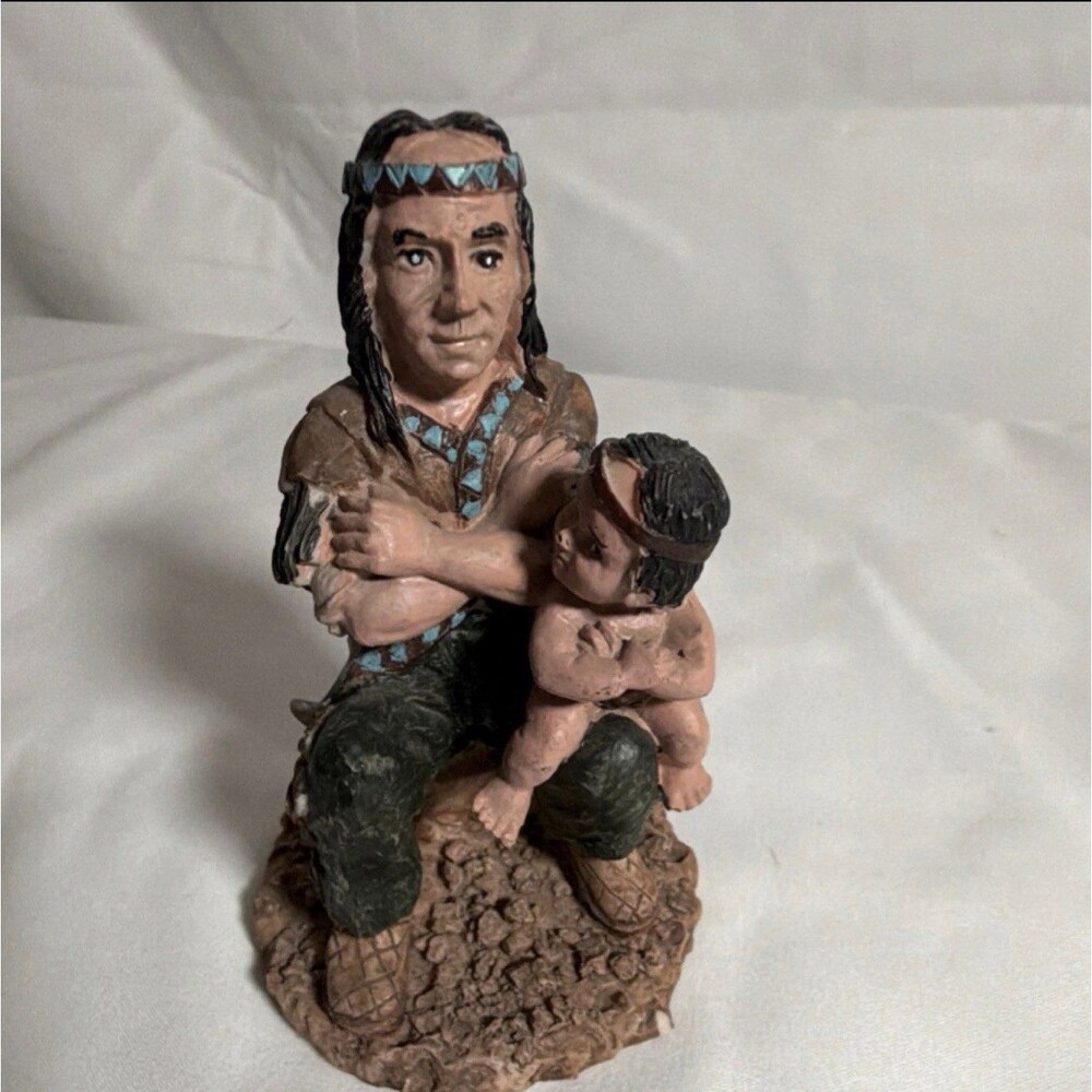Native American Father and Child Figurine Sculpture, US Cultural Decor